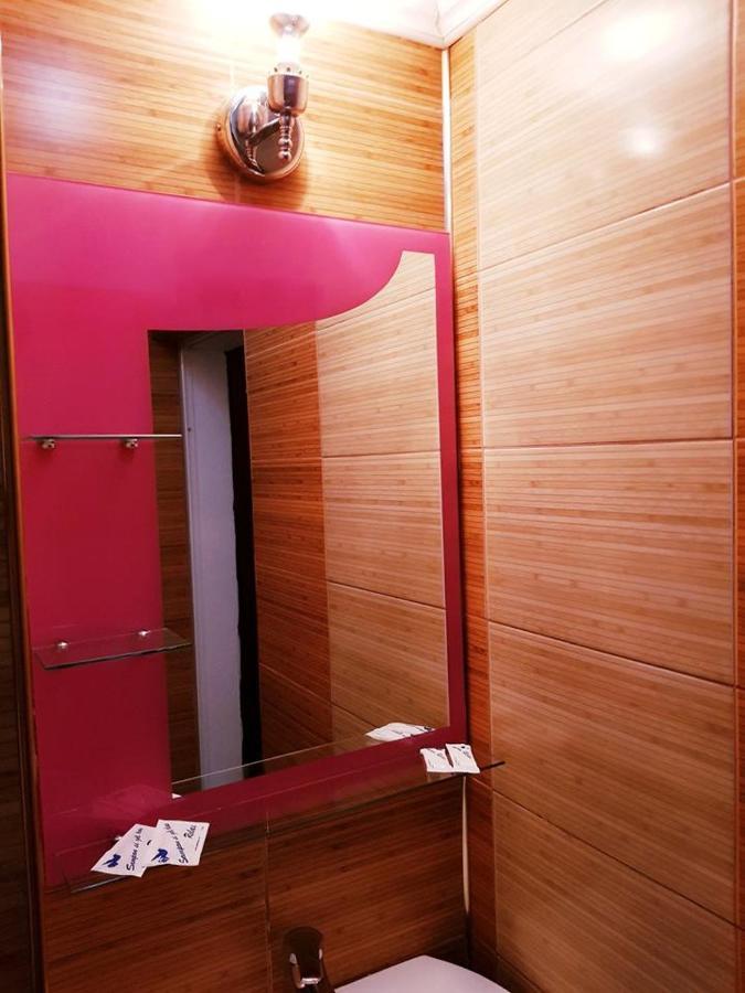 Asia Hotel Zsilvásárhely Kültér fotó